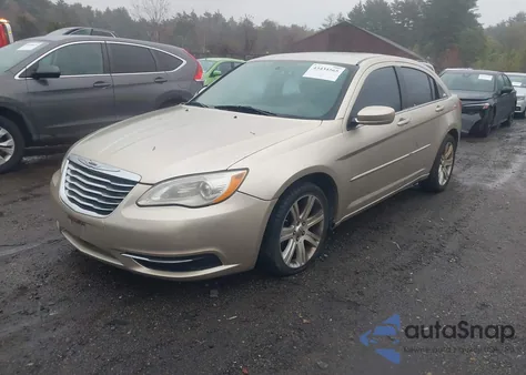 2013 Chrysler 200 Touring from USA, damaged, VIN 1C3CCBBB5DN773008